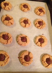 Gluten-Free Peanut Butter Kiss Cookies