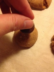 Gluten-Free Peanut Butter Kiss Cookies 