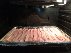 How to bake bacon